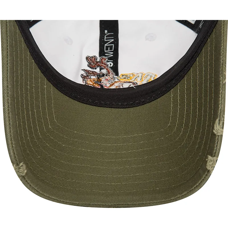 mutsid-kumer-valge-reguleeritav-9twenty-washed-tasmania-looney-tunes-new-era mutsid-kumer-valge-reguleeritav-9twenty-washed-tasmania-looney-tunes-new-era