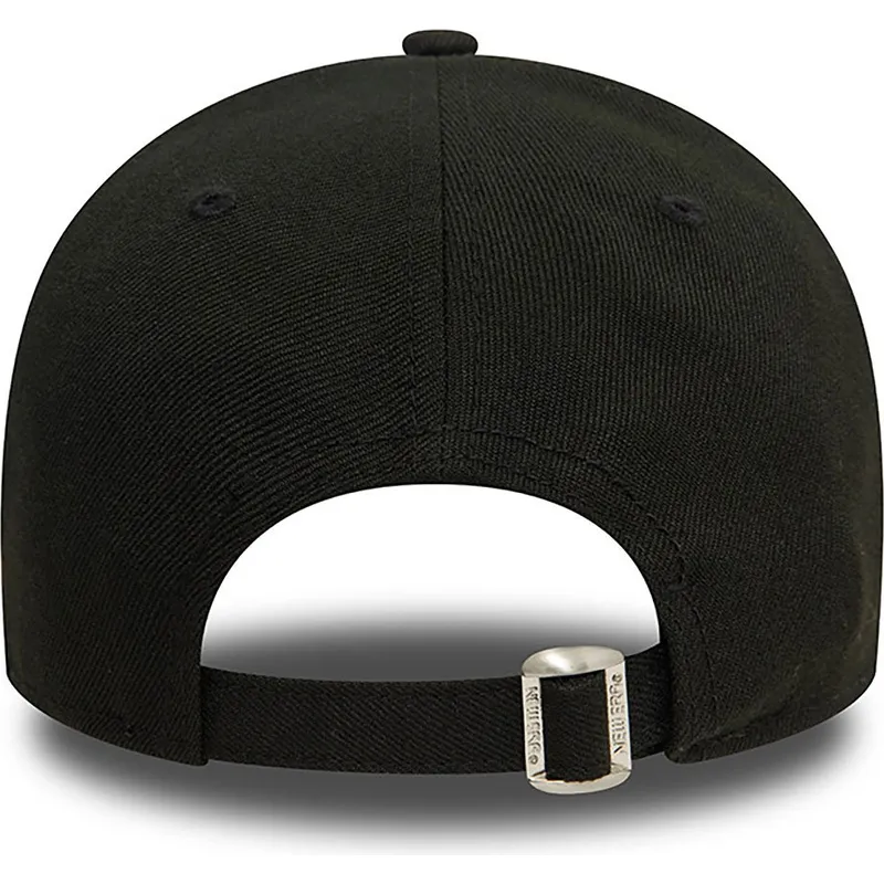 mutsid-kumer-must-reguleeritav-9twenty-race-flame-new-era