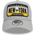 mutsid-kumer-hall-snapback-a-frame-license-plate-new-york-ciudades-y-playas-new-era