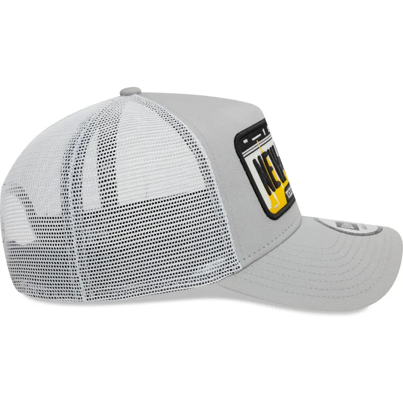 mutsid-kumer-hall-snapback-a-frame-license-plate-new-york-ciudades-y-playas-new-era