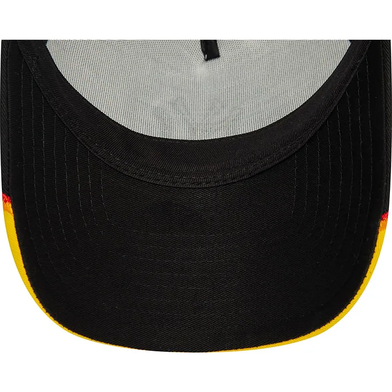 mutsid-kumer-valge-snapback-a-frame-flame-new-york-yankees-mlb-new-era