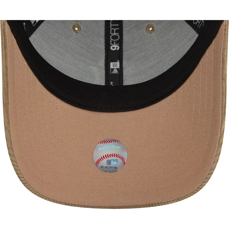 mutsid-kumer-beez-reguleeritav-9forty-cord-new-york-yankees-mlb-new-era