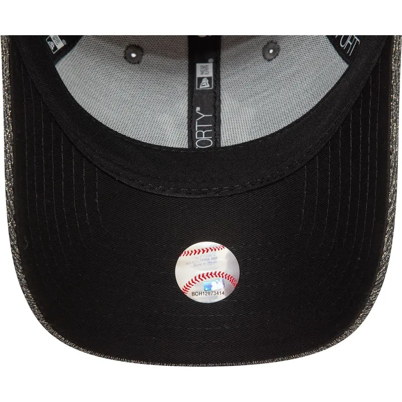 mutsid-kumer-must-reguleeritav-9forty-glitter-new-york-yankees-mlb-new-era