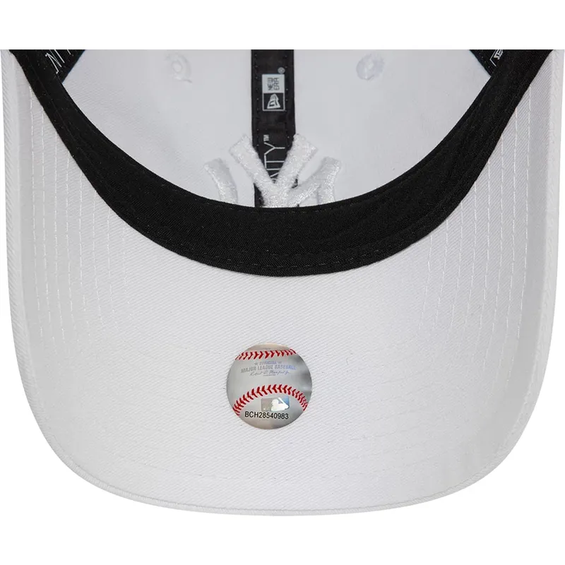cap-kumer-white-adjustable-strap-9twenty-league-essential-new-york-yankees-mlb-new-era