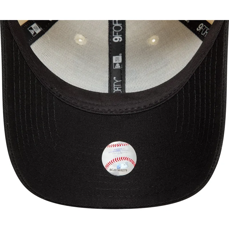 mutsid-kumer-beez-reguleeritav-9forty-colour-block-chicago-white-sox-mlb-new-era mutsid-kumer-beez-reguleeritav-9forty-colour-block-chicago-white-sox-mlb-new-era