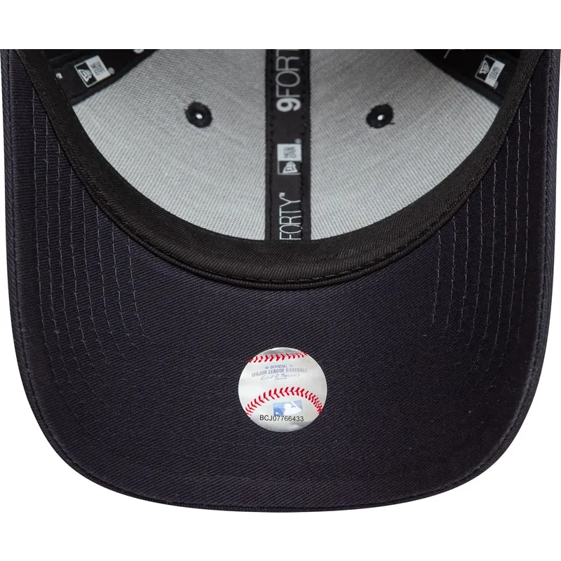 mutsid-kumer-meresinine-reguleeritav-9forty-side-patch-new-york-yankees-mlb-new-era