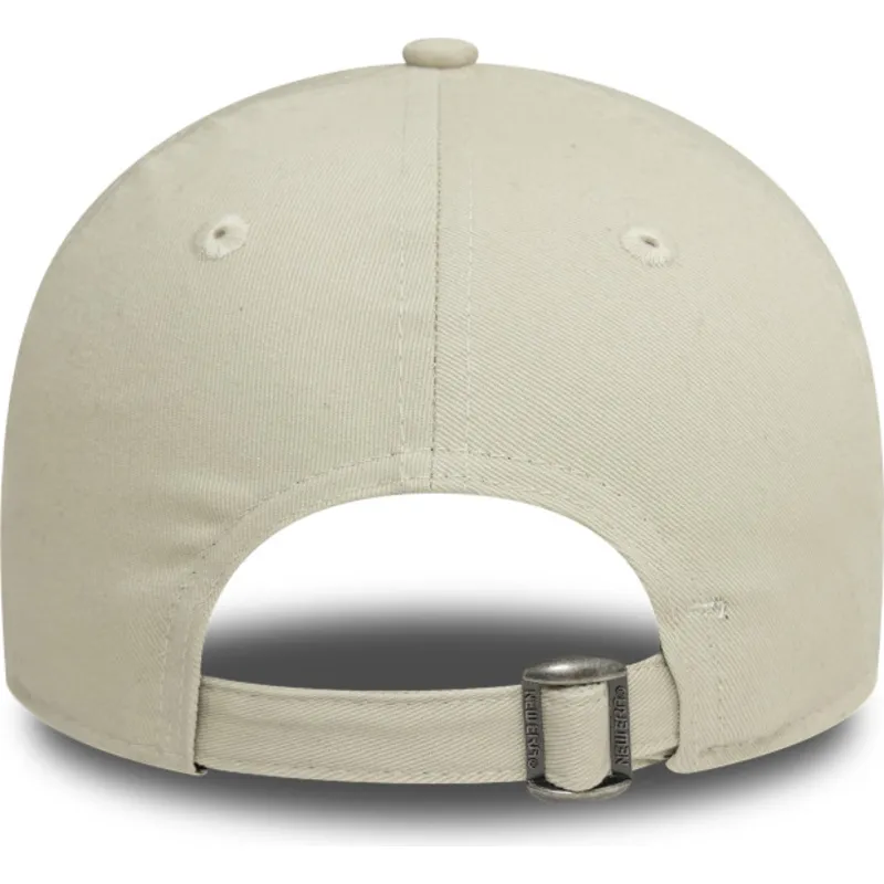 cap-kumer-beige-adjustable-strap-9twenty-new-era