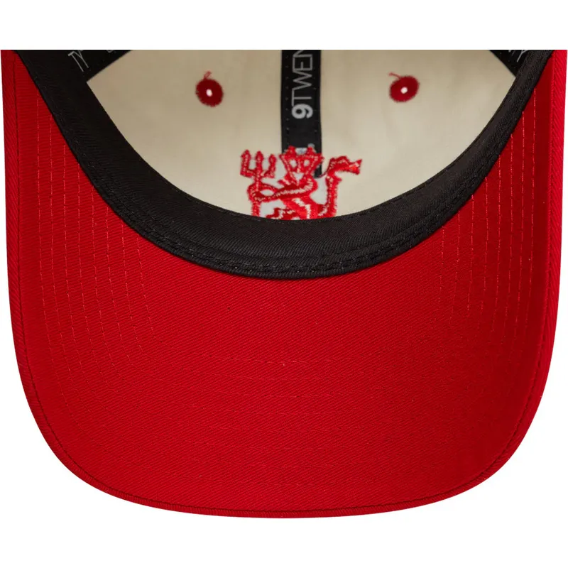 mutsid-kumer-punane-reguleeritav-9twenty-contrast-visor-manchester-united-football-club-premier-league-new-era mutsid-kumer-punane-reguleeritav-9twenty-contrast-visor-manchester-united-football-club-premier-league-new-era