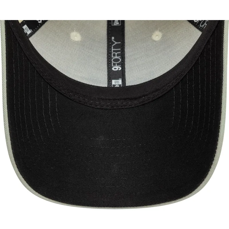 mutsid-kumer-roheline-reguleeritav-9forty-contrast-side-vespa-piaggio-new-era mutsid-kumer-roheline-reguleeritav-9forty-contrast-side-vespa-piaggio-new-era
