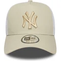 mutsid-kumer-beez-snapback-a-frame-league-essential-new-york-yankees-mlb-new-era