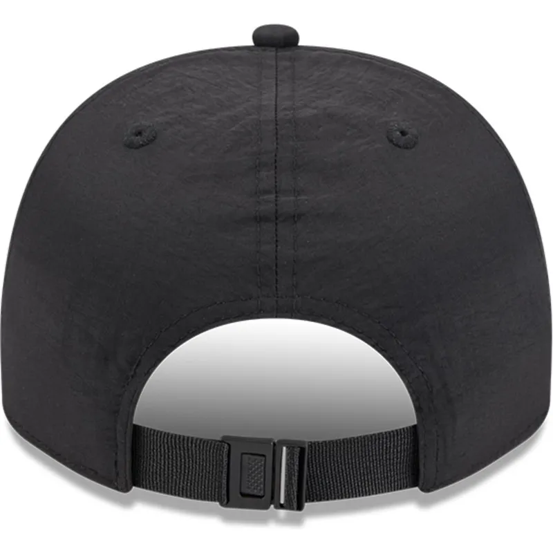 mutsid-kumer-must-reguleeritav-golfer-everyday-nylon-chicago-bulls-nba-new-era
