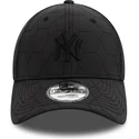 mutsid-kumer-must-reguleeritav-9forty-quilted-new-york-yankees-mlb-new-era