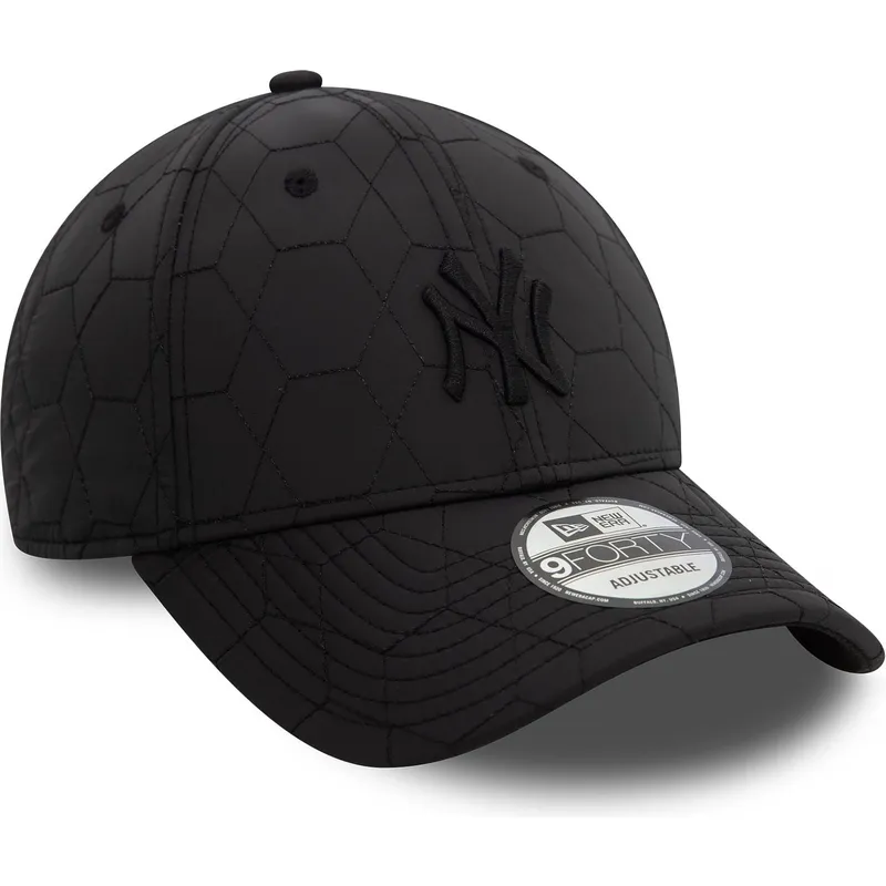 mutsid-kumer-must-reguleeritav-9forty-quilted-new-york-yankees-mlb-new-era