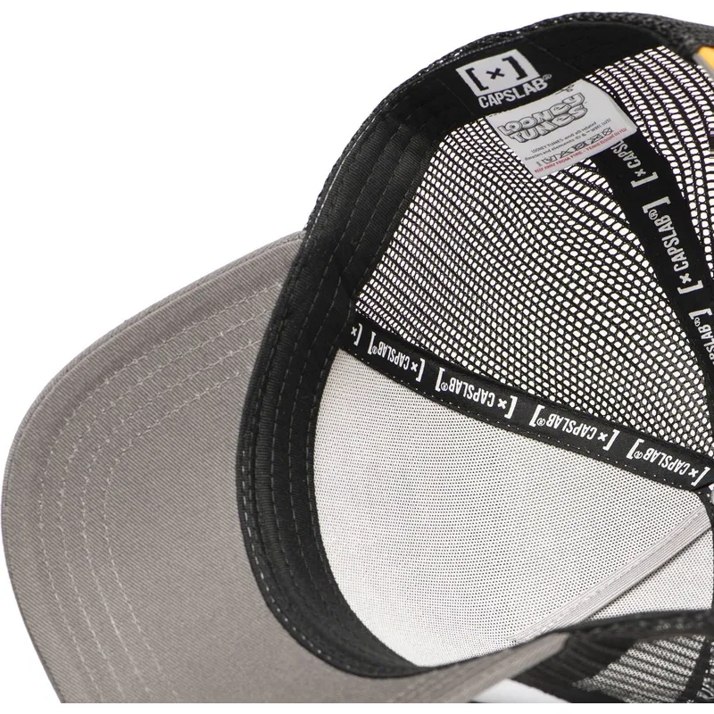 mutsid-kumer-mitmevarviline-snapback-loo11-wha-bugs-bunny-looney-tunes-capslab