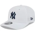 mutsid-kumer-valge-snapback-9seventy-perf-spring-training-fan-pack-2025-new-york-yankees-mlb-new-era