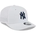 mutsid-kumer-valge-snapback-9seventy-perf-spring-training-fan-pack-2025-new-york-yankees-mlb-new-era