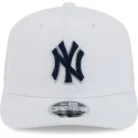 mutsid-kumer-valge-snapback-9seventy-perf-spring-training-fan-pack-2025-new-york-yankees-mlb-new-era