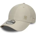 cap-kumer-beige-adjustable-strap-9forty-tonal-flawless-new-york-yankees-mlb-new-era