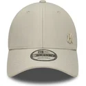 cap-kumer-beige-adjustable-strap-9forty-tonal-flawless-new-york-yankees-mlb-new-era