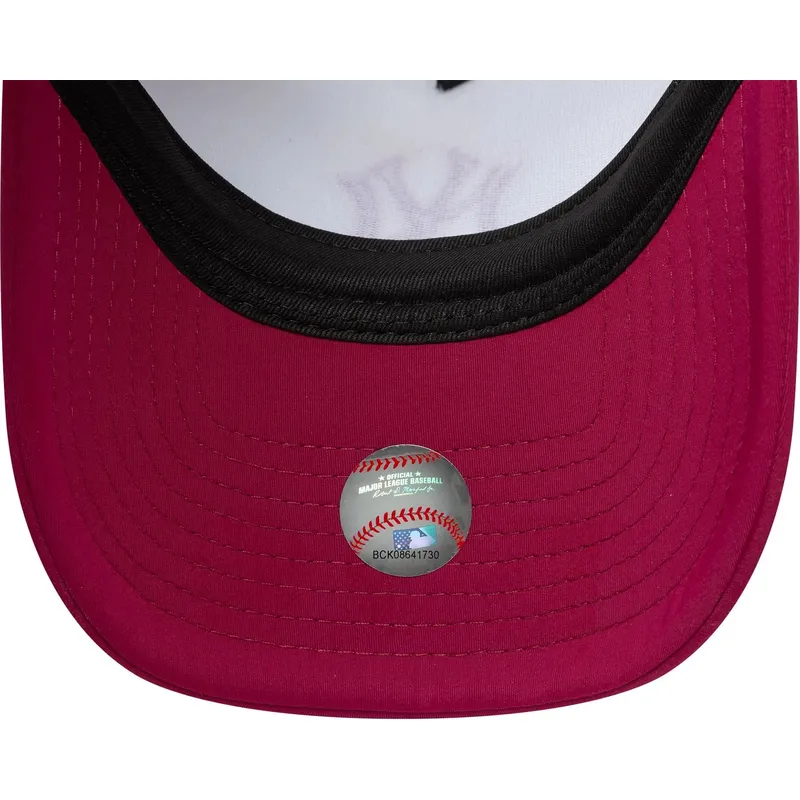 mutsid-kumer-punane-snapback-e-frame-world-series-new-york-yankees-mlb-new-era