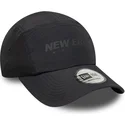 mutsid-kumer-must-reguleeritav-runner-tech-new-era