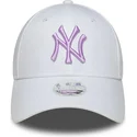 mutsid-kumer-valge-reguleeritav-9forty-league-essential-new-york-yankees-mlb-new-era