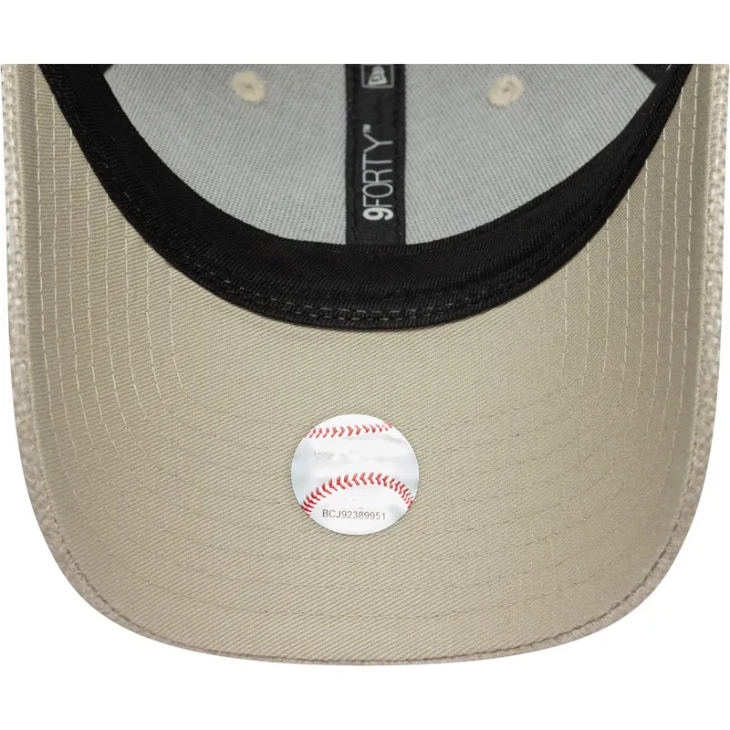 mutsid-kumer-beez-reguleeritav-9forty-woven-new-york-yankees-mlb-new-era mutsid-kumer-beez-reguleeritav-9forty-woven-new-york-yankees-mlb-new-era