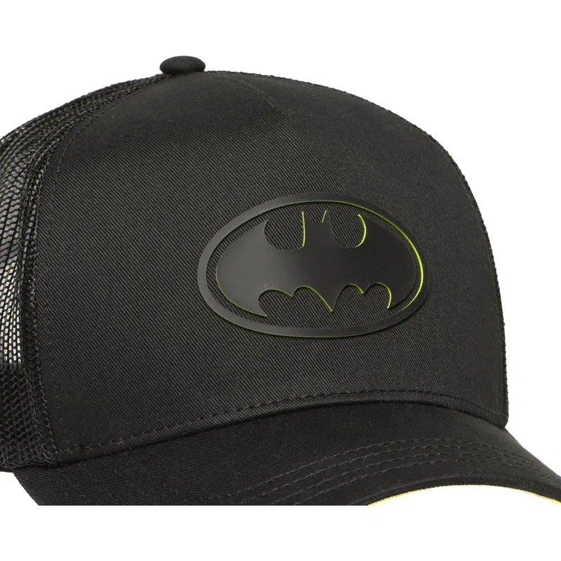 mutsid-kumer-must-snapback-dc8-log-batman-dc-comics-capslab