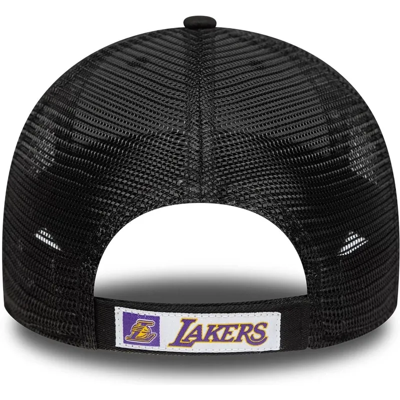 mutsid-kumer-must-reguleeritav-9forty-los-angeles-lakers-nba-new-era