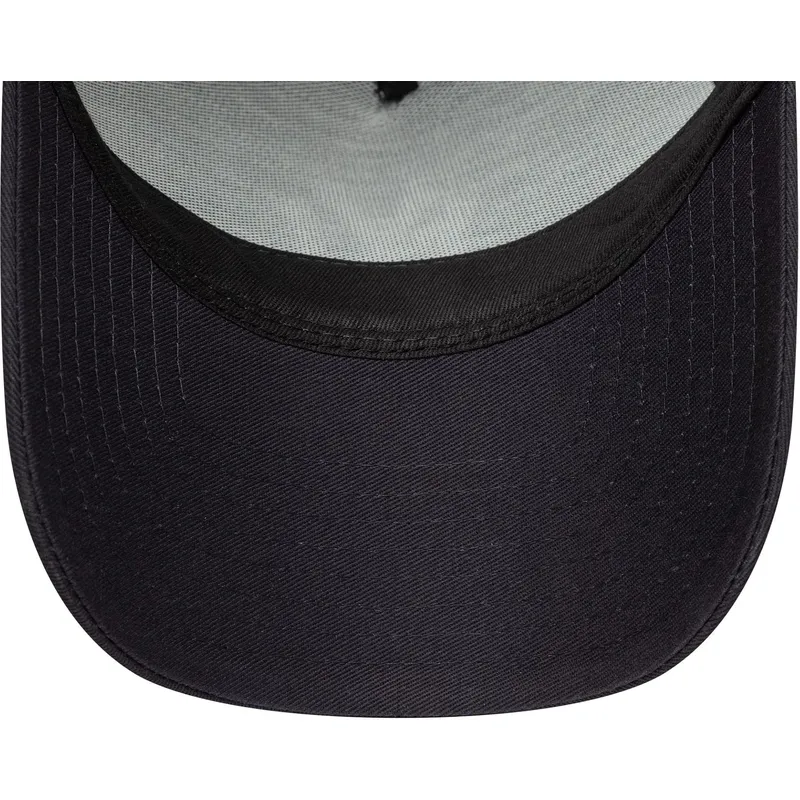 mutsid-kumer-meresinine-snapback-a-frame-multi-patch-new-york-yankees-mlb-new-era