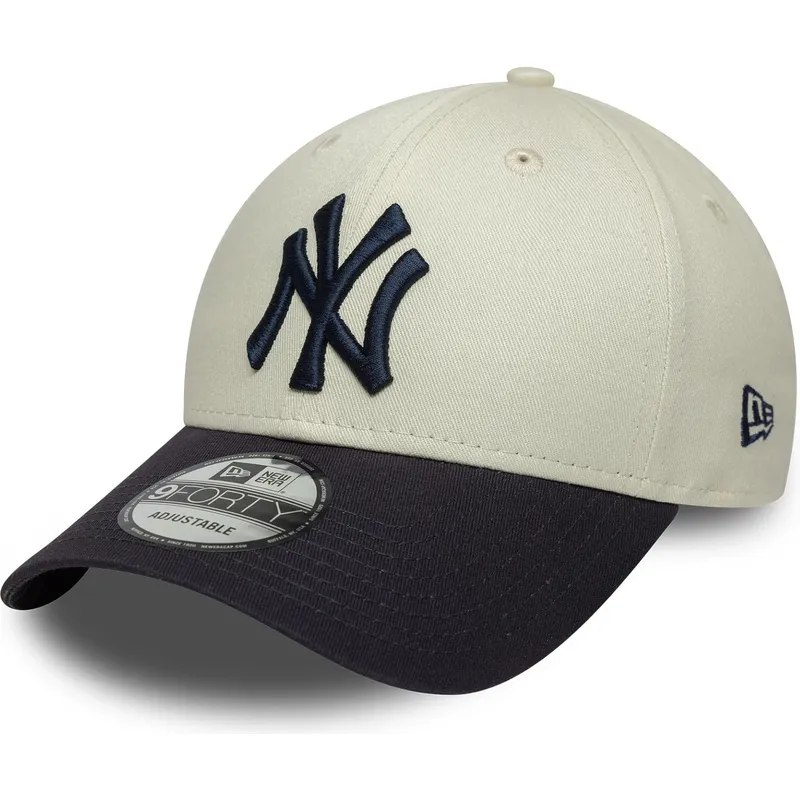 mutsid-kumer-beez-reguleeritav-9forty-side-script-new-york-yankees-mlb-new-era