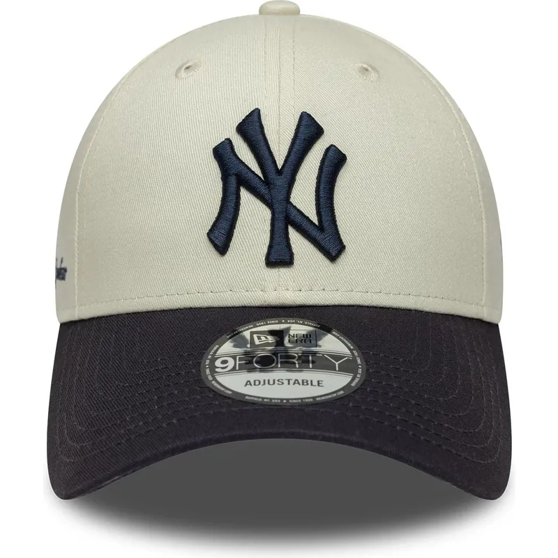 mutsid-kumer-beez-reguleeritav-9forty-side-script-new-york-yankees-mlb-new-era