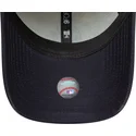 mutsid-kumer-beez-reguleeritav-9forty-side-script-new-york-yankees-mlb-new-era
