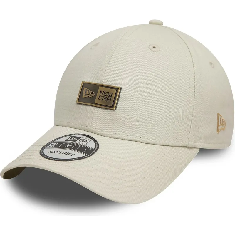 mutsid-kumer-beez-reguleeritav-9forty-badge-new-era