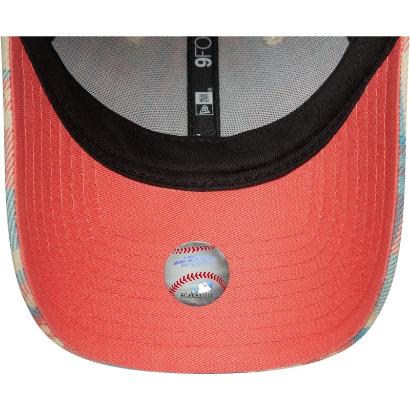 mutsid-kumer-roosa-reguleeritav-9forty-check-new-york-yankees-mlb-new-era mutsid-kumer-roosa-reguleeritav-9forty-check-new-york-yankees-mlb-new-era