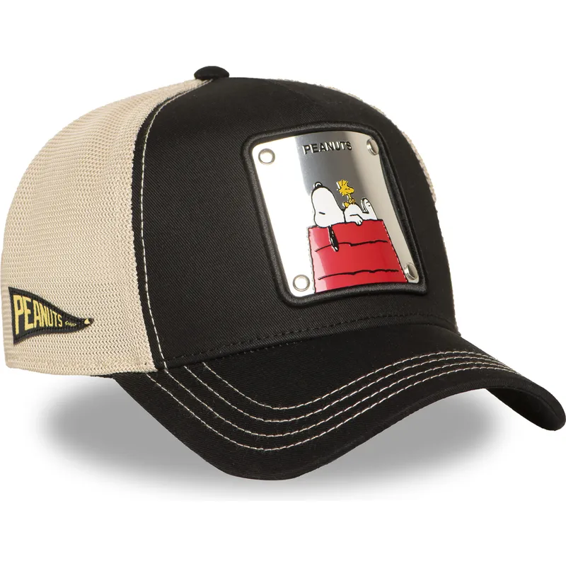mutsid-kumer-must-snapback-pea6-naw6-snoopy-ja-charlie-brown-maapahklid-capslab
