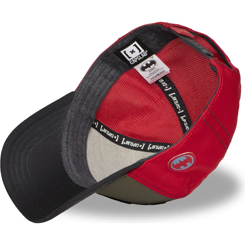 mutsid-kumer-mitmevarviline-snapback-dc10-bat-ct-batman-dc-comics-capslab mutsid-kumer-mitmevarviline-snapback-dc10-bat-ct-batman-dc-comics-capslab