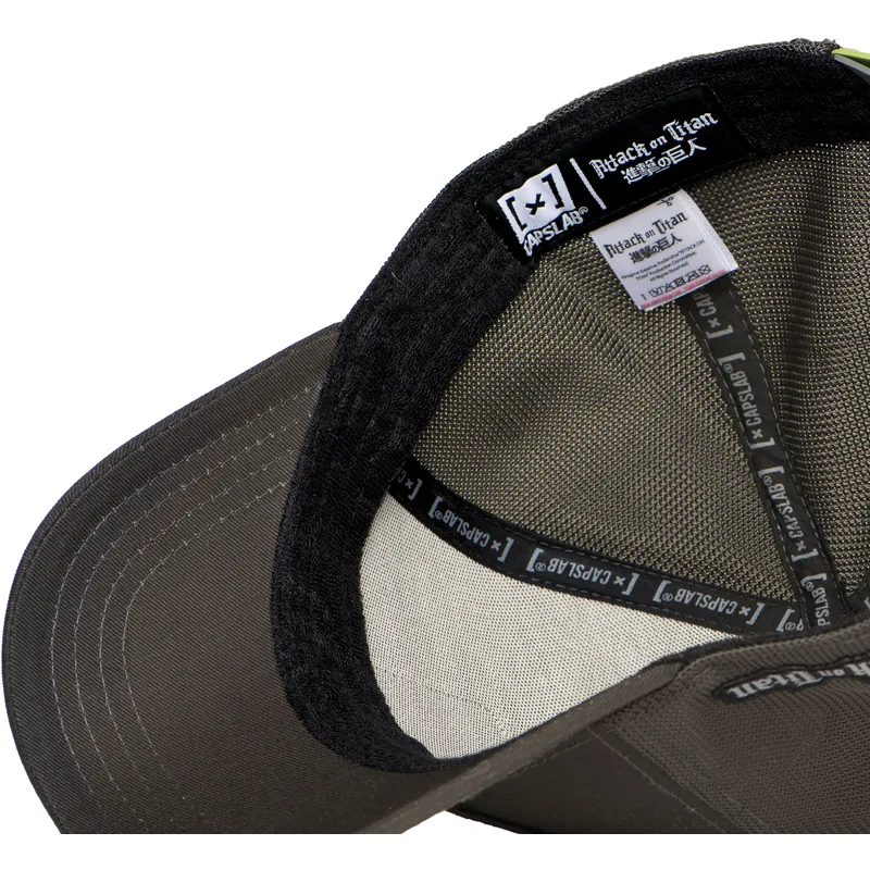 mutsid-kumer-veok-hall-snapback-titan-ataki-titaan-attack-on-titan-capslab