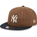 new-era-flat-brim-9fifty-retro-crown-wool-pinstripe-new-york-yankees-mlb-brown-and-navy-blue-adjustable-cap