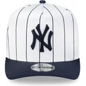 mutsid-kumer-valge-snapback-9fifty-a-frame-satin-pinstripe-new-york-yankees-mlb-new-era