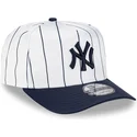 mutsid-kumer-valge-snapback-9fifty-a-frame-satin-pinstripe-new-york-yankees-mlb-new-era