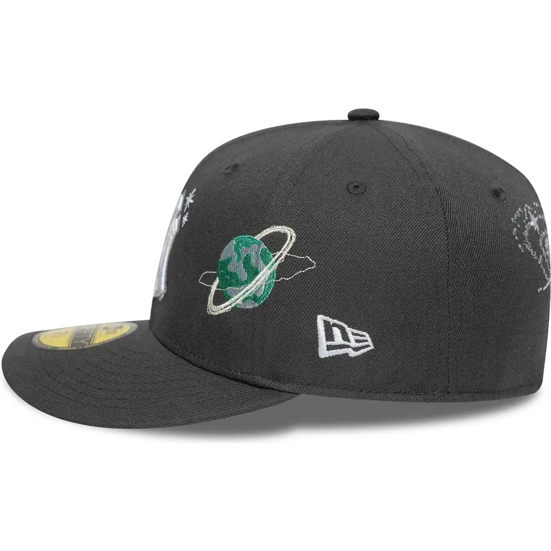 mutsid-kumer-hall-liibuv-59fifty-planet-icon-new-york-yankees-mlb-new-era
