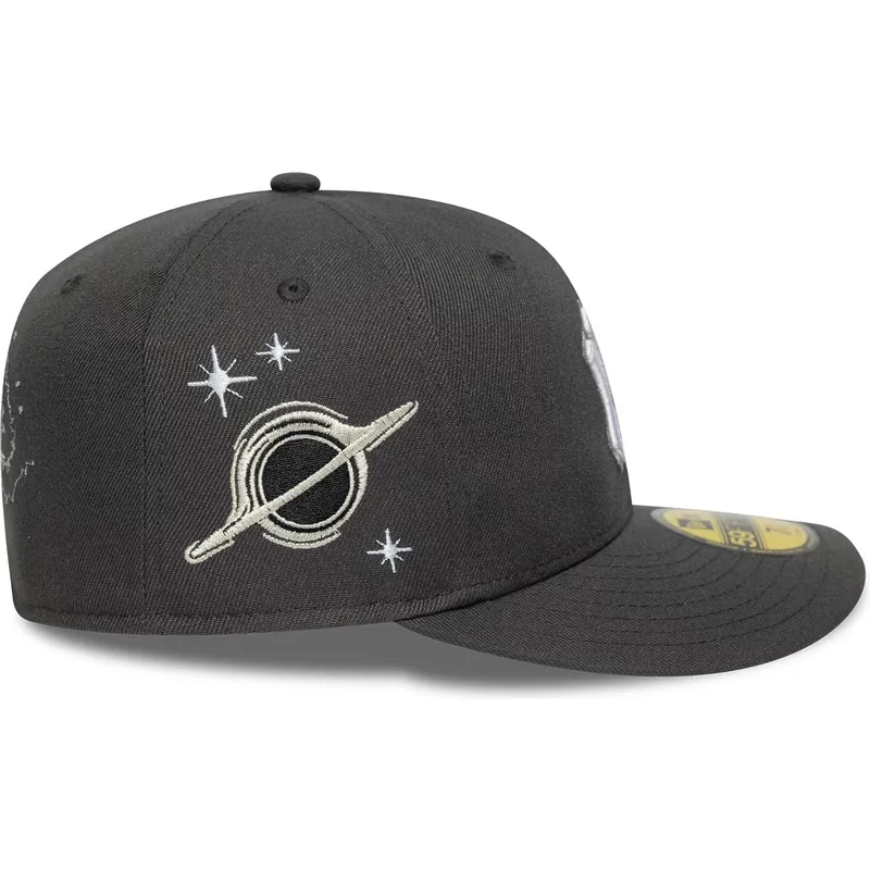 mutsid-kumer-hall-liibuv-59fifty-planet-icon-new-york-yankees-mlb-new-era