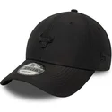 mutsid-kumer-must-reguleeritav-9forty-pin-chicago-bulls-nba-new-era
