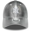 mutsid-kumer-hobedane-reguleeritav-plateada-9forty-metallic-new-york-yankees-mlb-new-era