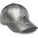 mutsid-kumer-hobedane-reguleeritav-plateada-9forty-metallic-new-york-yankees-mlb-new-era