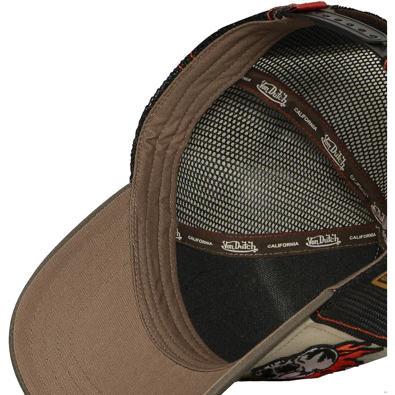 mutsid-kumer-mitmevarviline-snapback-patches11-von-dutch