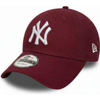 Cap kumer red adjustable strap cardenal 9FORTY Essential New York Yankees MLB New Era