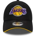 mutsid-kumer-must-reguleeritav-9forty-microfibre-los-angeles-lakers-nba-new-era