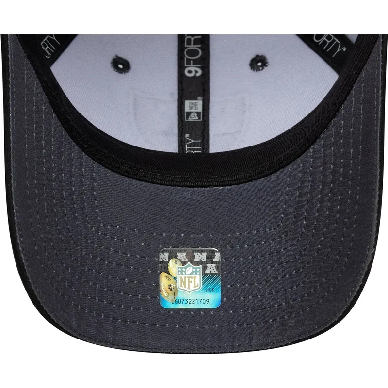 mutsid-kumer-hall-reguleeritav-rihm-9forty-microfibre-las-vegas-raiders-nfl-new-era